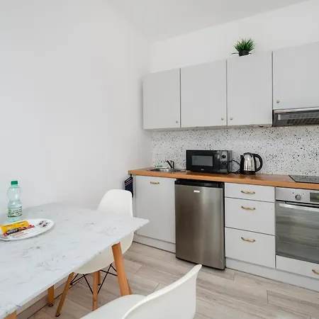 Apartament Park Zrodliska Comfort By Bookinghost *