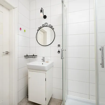 Apartament Park Zrodliska Comfort By Bookinghost *