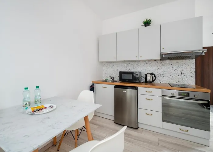 شقة Park Zrodliska Comfort By Bookinghost *